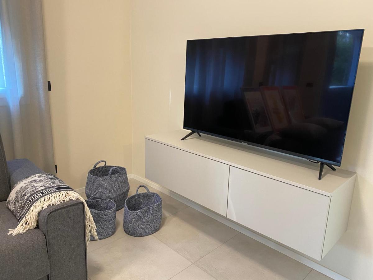 Myvilla - Ivrea Via Jervis 22B מראה חיצוני תמונה